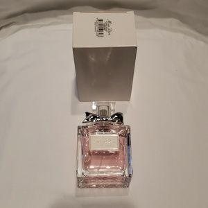 New bottle of Miss Dior Blooming Bouquet EDT